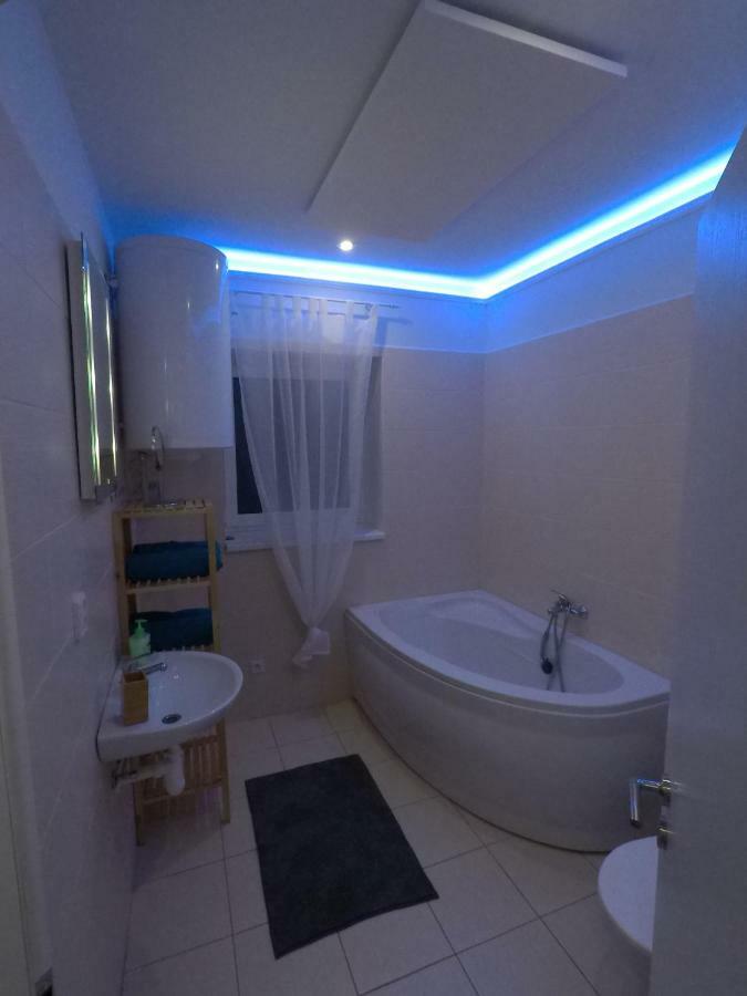 Apartman Reggie - Pec Pod Snezkou Ngoại thất bức ảnh